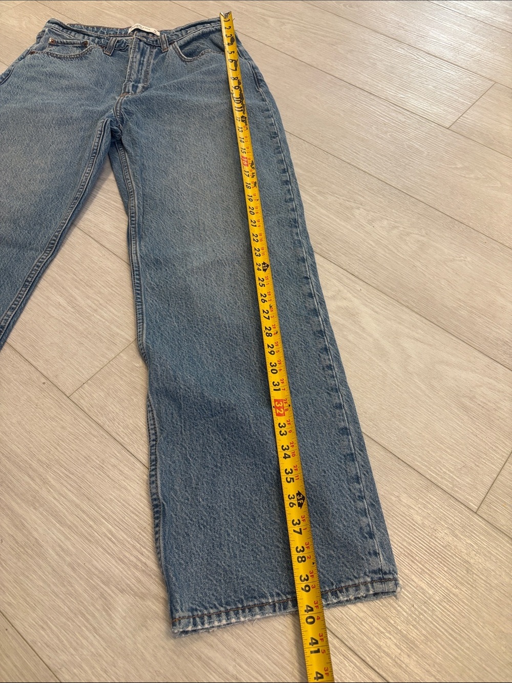Abercrombie and Fitch the loose high rise jeans blue size 27 / 4 R - Picture 11 of 12